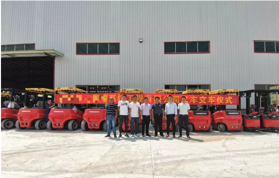 逆天了！杭叉交付某工程企業(yè)數(shù)十臺(tái)車